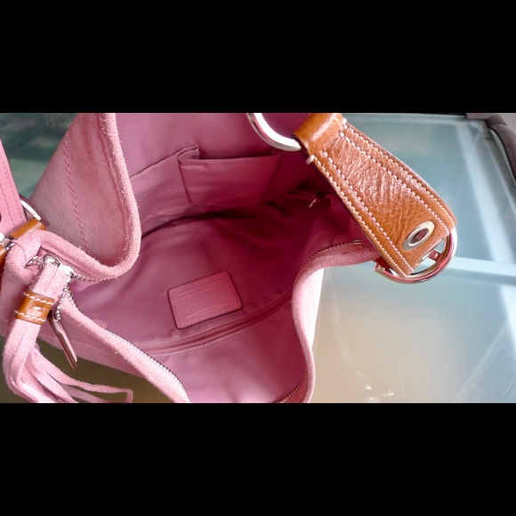 Pink suede coach purse with leather strap - Picture 2 of 8